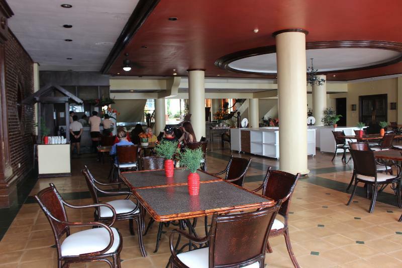 Vista Mar Beach Resort And Country Club Lapu-Lapu City Exterior photo